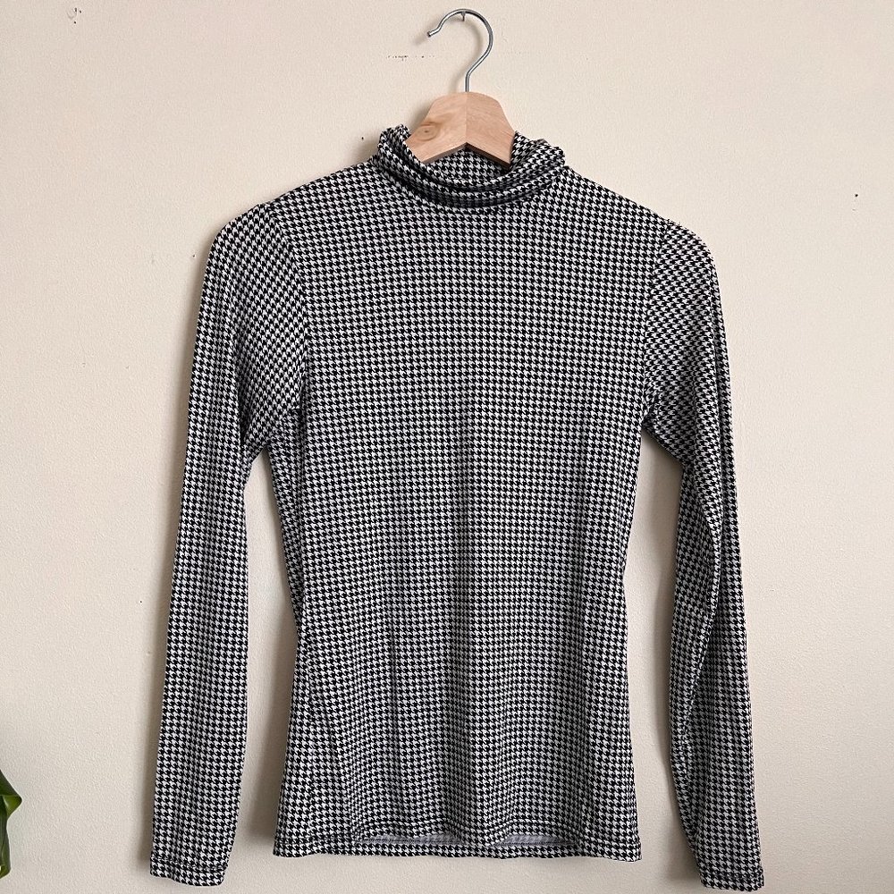 UNIQLO Heat tech turtleneck houndstooth limited